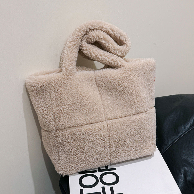 Women's Designer Luxury Plush Bag Winter Fashion Cute Tote Handbags Large Capacity Portable Single Shoulder Furry Bags | GlamzLife