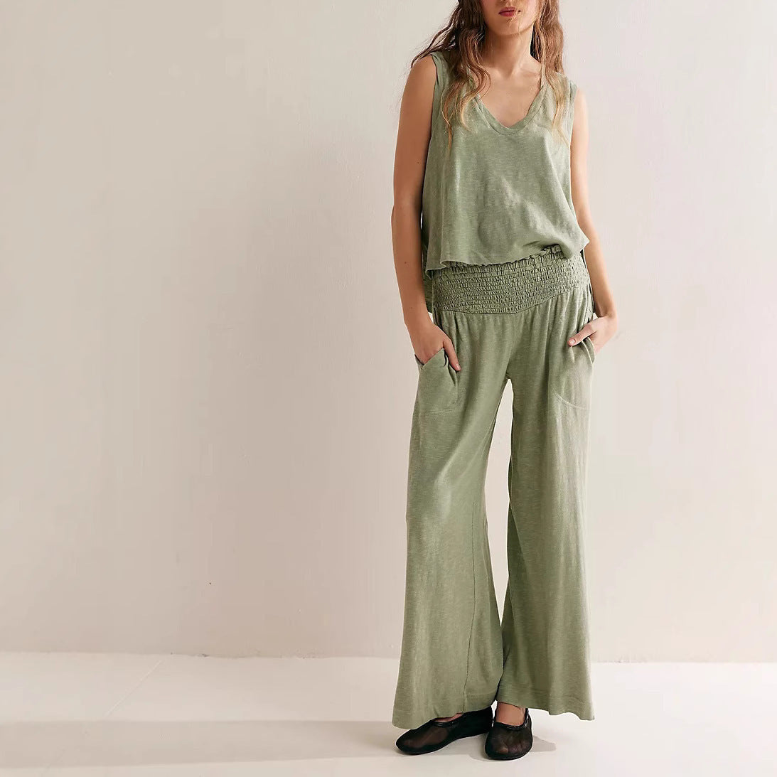 Women's Knitted V-neck Top Elastic Waist Two-piece Suit