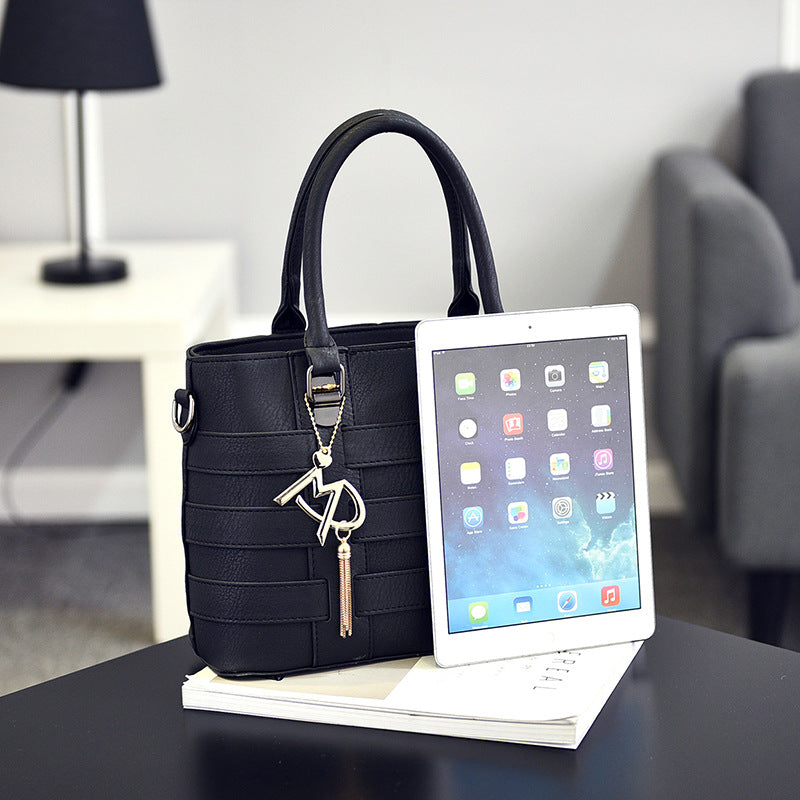 Trendy Casual Shoulder Crossbody Bag | GlamzLife