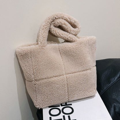 Women's Designer Luxury Plush Bag Winter Fashion Cute Tote Handbags Large Capacity Portable Single Shoulder Furry Bags | GlamzLife