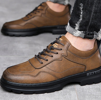 Men's Daily Casual Leather Shoes Outdoor Mountaineering