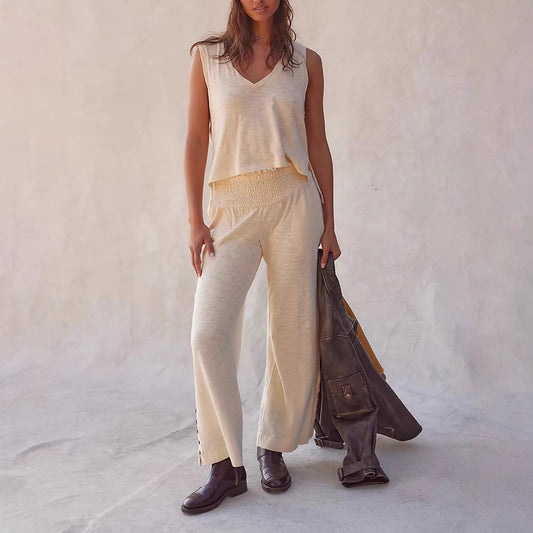 Women's Knitted V-neck Top Elastic Waist Two-piece Suit