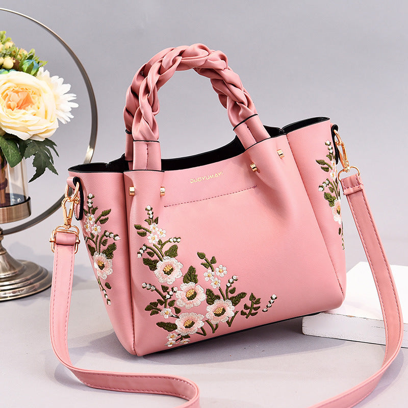 Women's Fashionable Shoulder Bag | GlamzLife