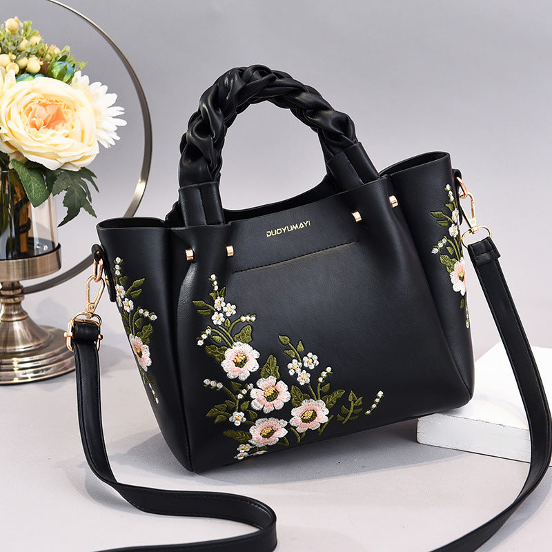 Women's Fashionable Shoulder Bag | GlamzLife