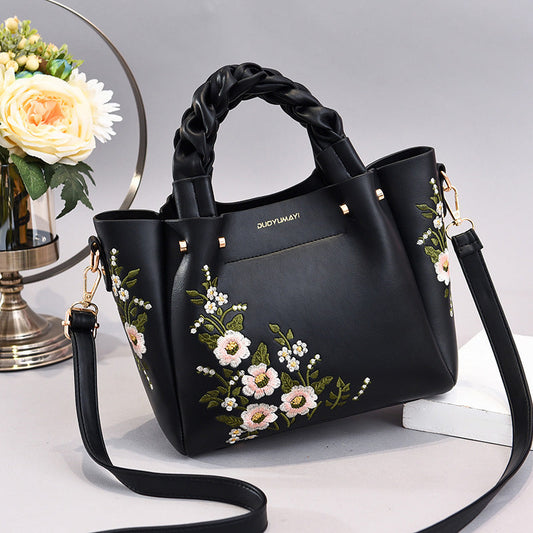 Women's Fashionable Shoulder Bag | GlamzLife