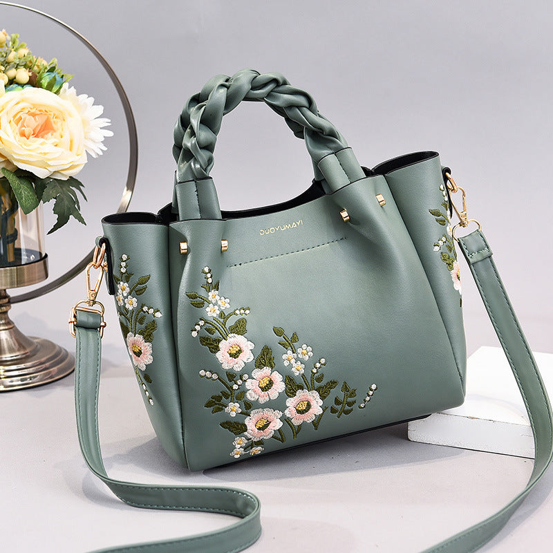 Women's Fashionable Shoulder Bag | GlamzLife